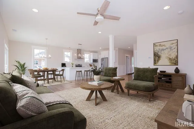 $435,000 | 18802 Roscommon Road, Evansville, IN 47725