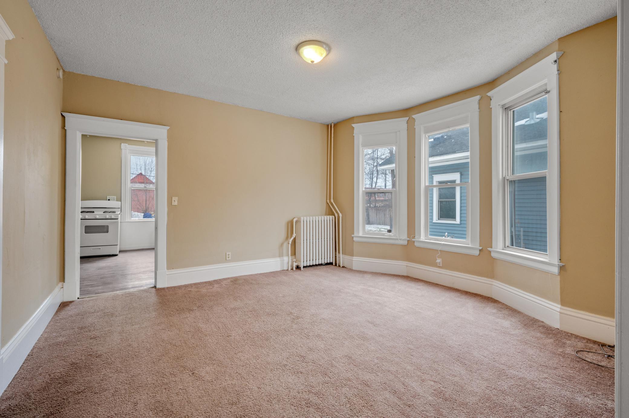 940 Albemarle Street St. Paul, MN 55117 - Photo 11 of 40