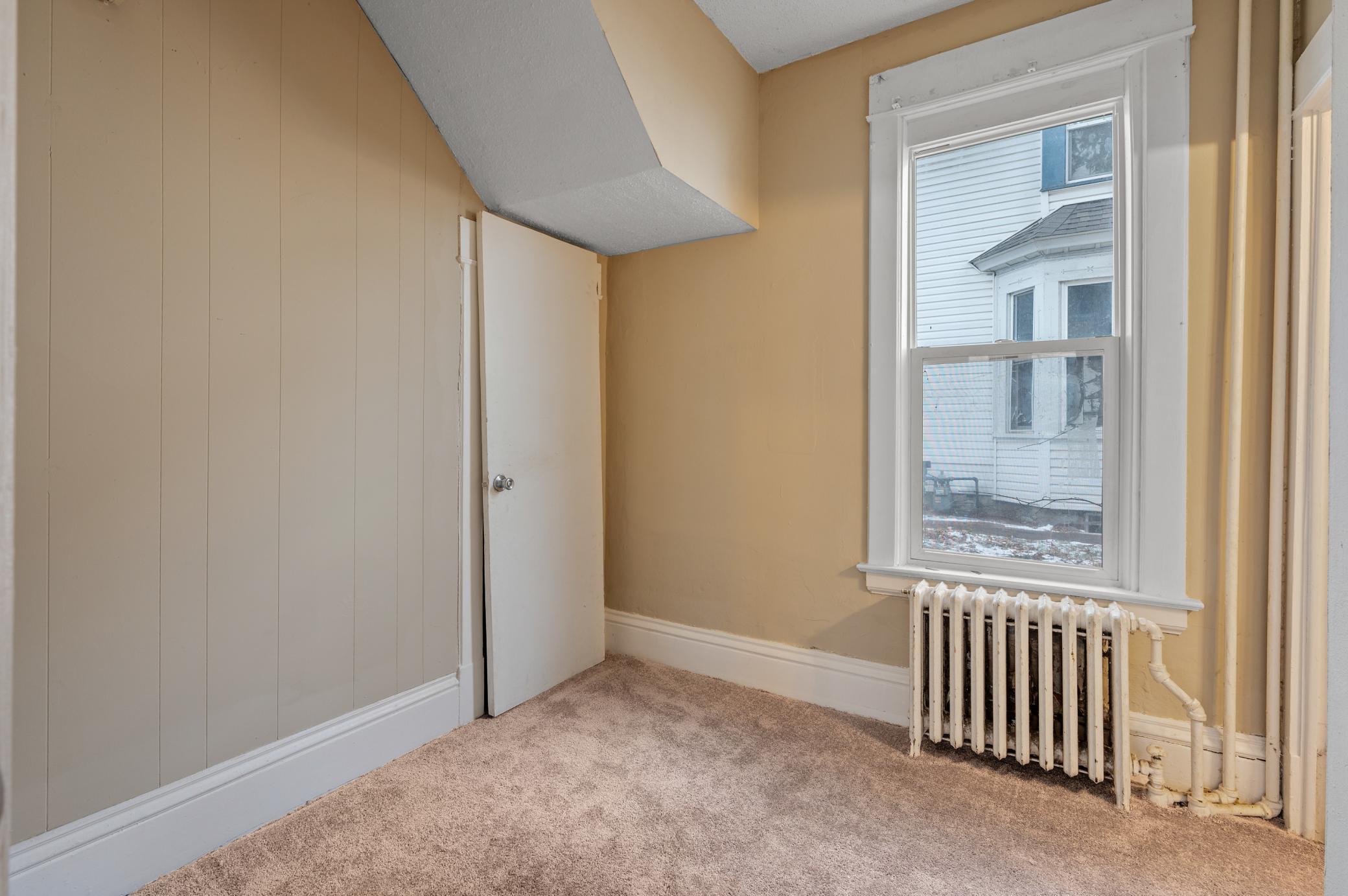 940 Albemarle Street St. Paul, MN 55117 - Photo 5 of 40