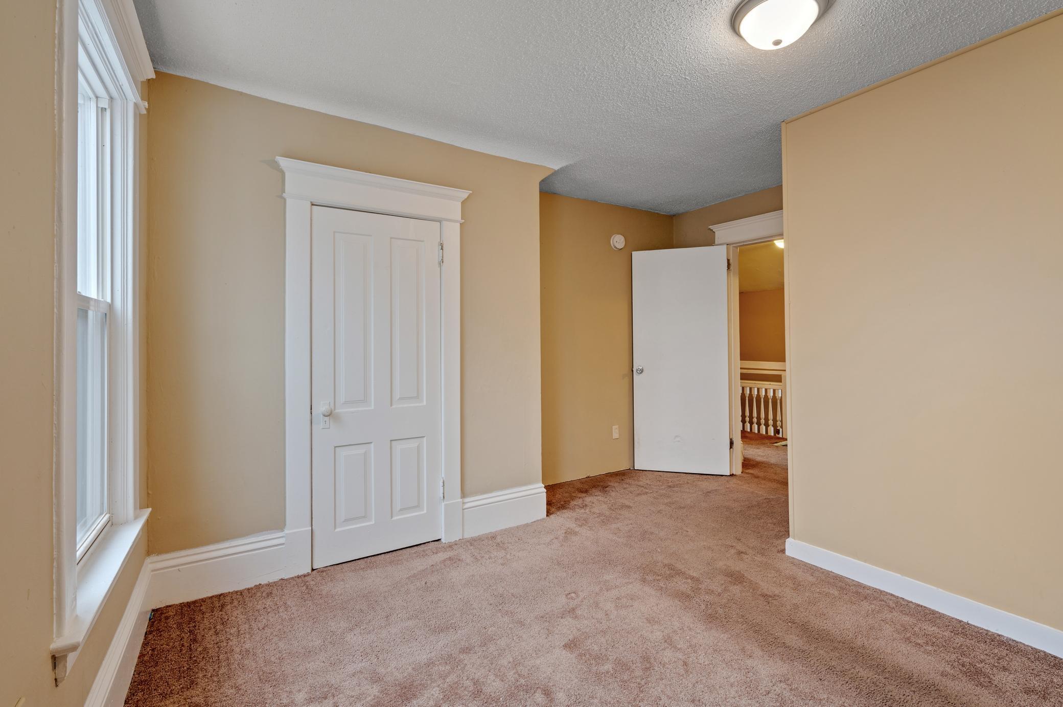 940 Albemarle Street St. Paul, MN 55117 - Photo 6 of 40