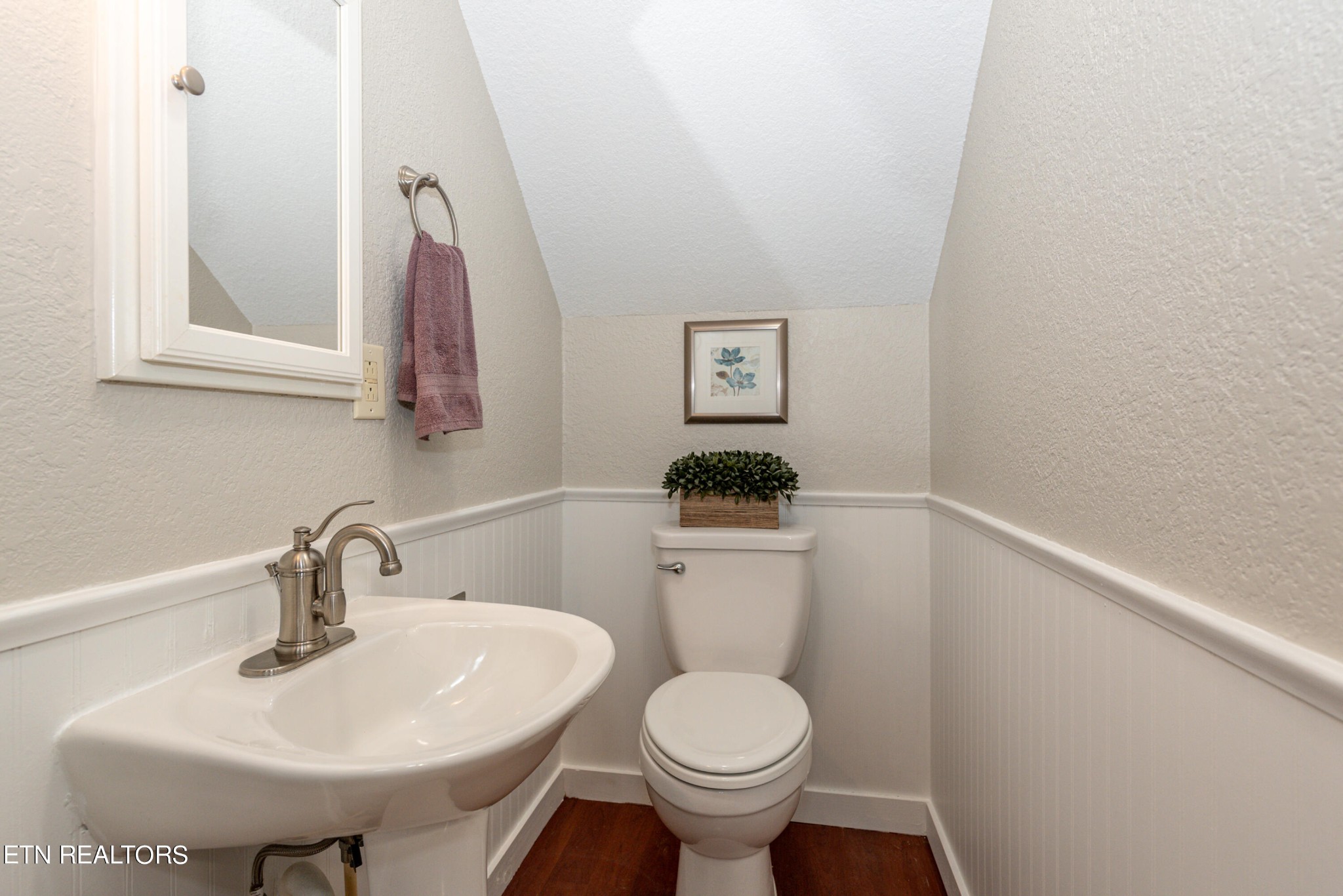 1075 Pine Ridge Lane Clarkrange, TN 38553 - Photo 31 of 48 Gallery Image 31