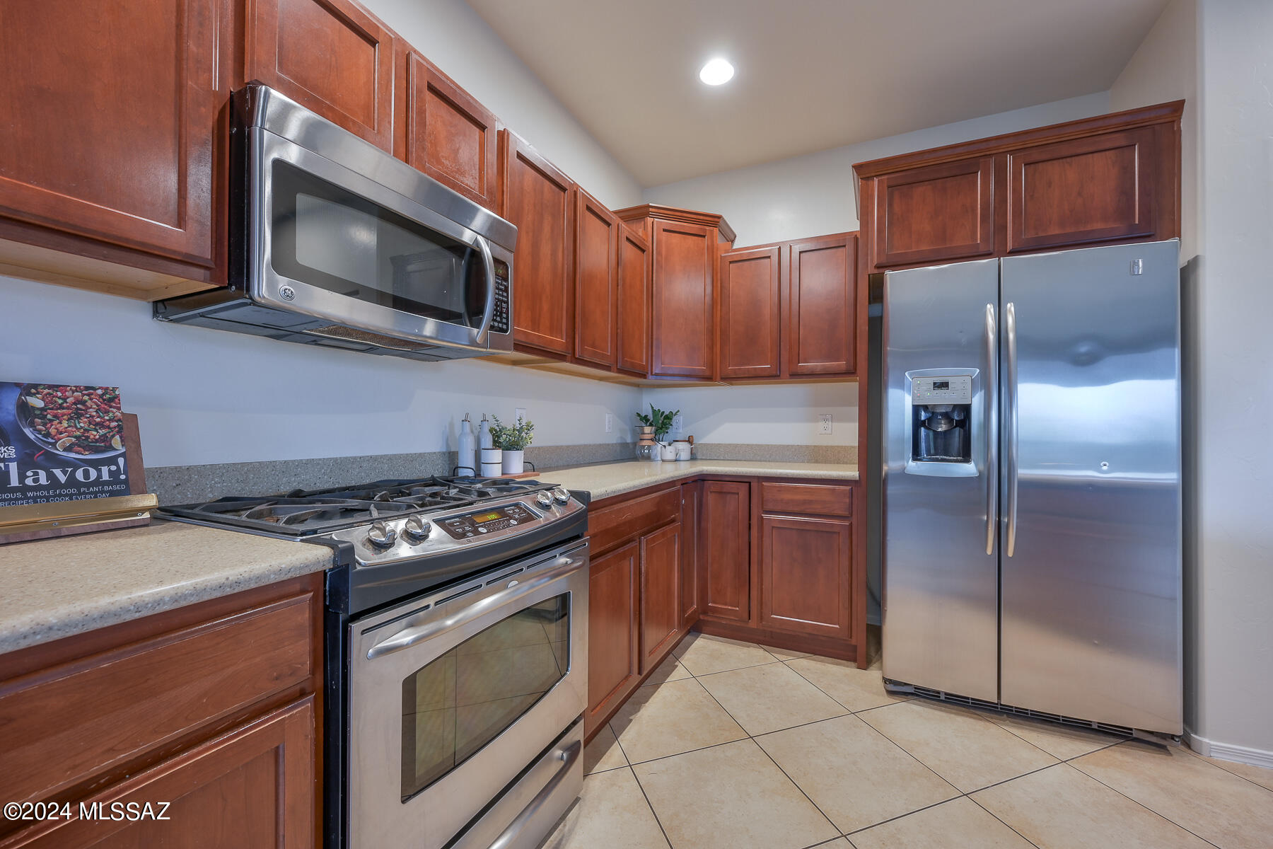 10565 East Water Poppy Road Tucson, AZ 85747 - Photo 13 of 46