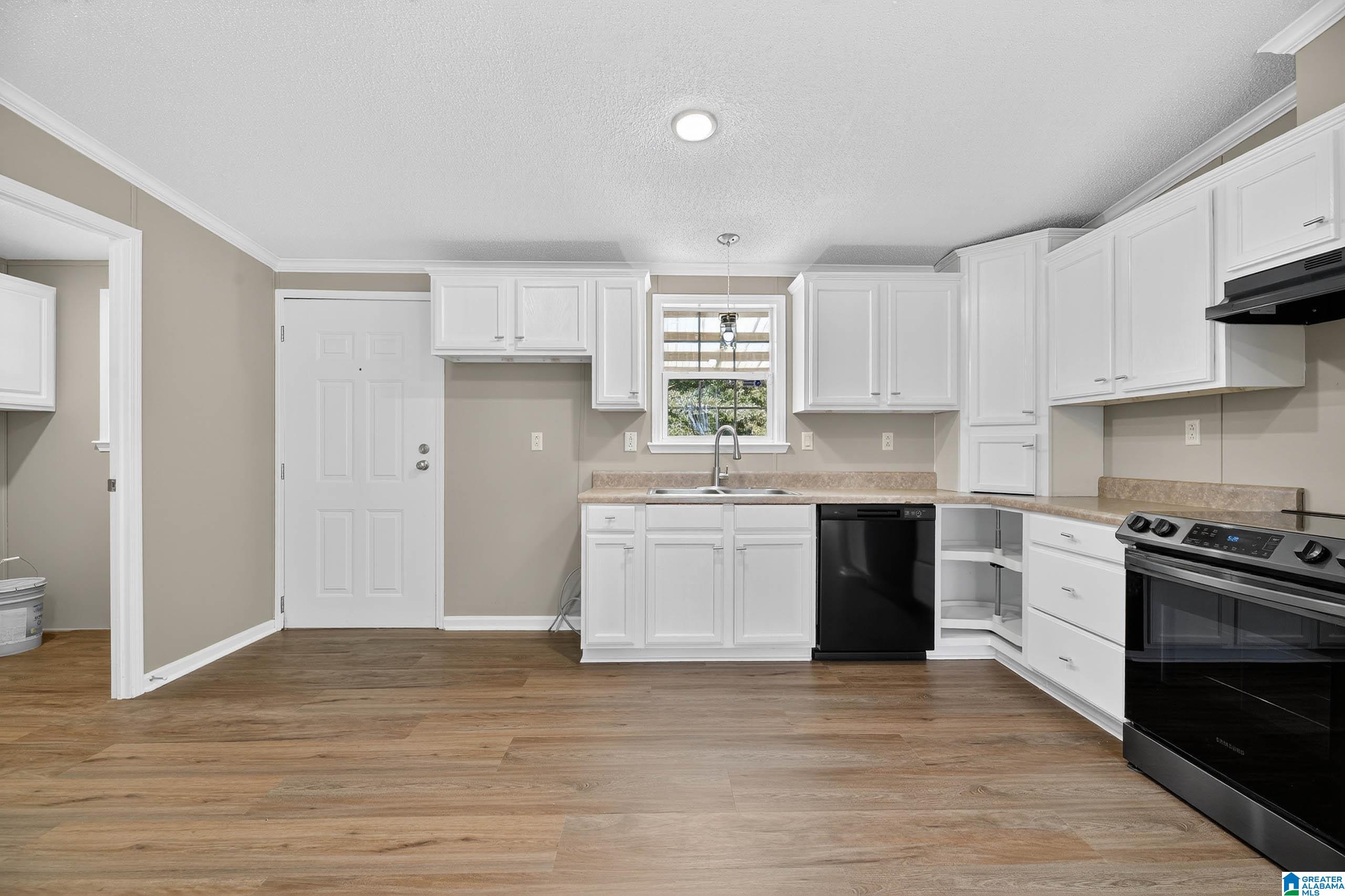 191 Watts Road Munford, AL 36268 - Photo 8 of 32