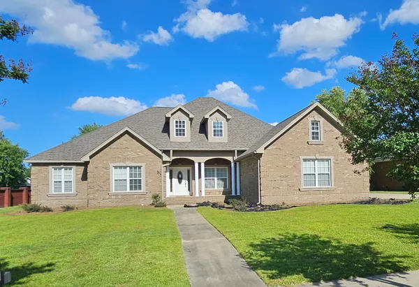 $438,000 | 1945 Currituck Drive, Sumter, SC 29153