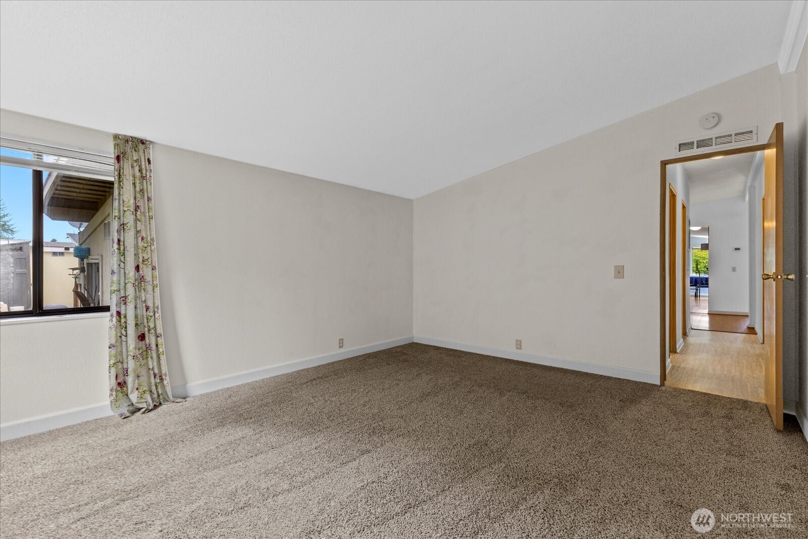 1427 100th Street Southwest, Unit 67 Everett, WA 98204 - Photo 13 of 26