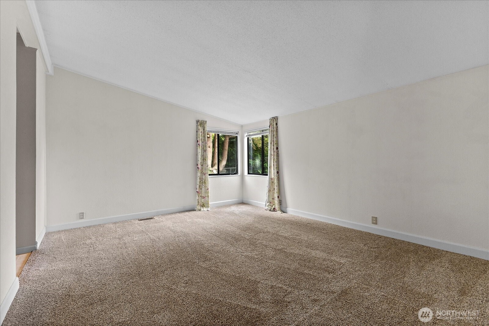 1427 100th Street Southwest, Unit 67 Everett, WA 98204 - Photo 14 of 26