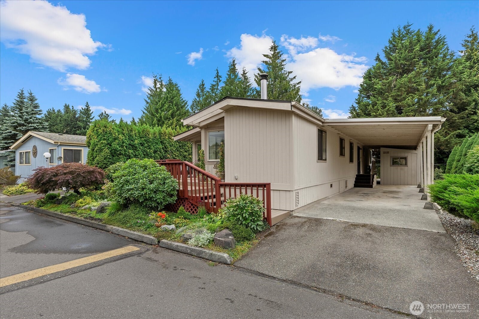 1427 100th Street Southwest, Unit 67 Everett, WA 98204 - Photo 3 of 26