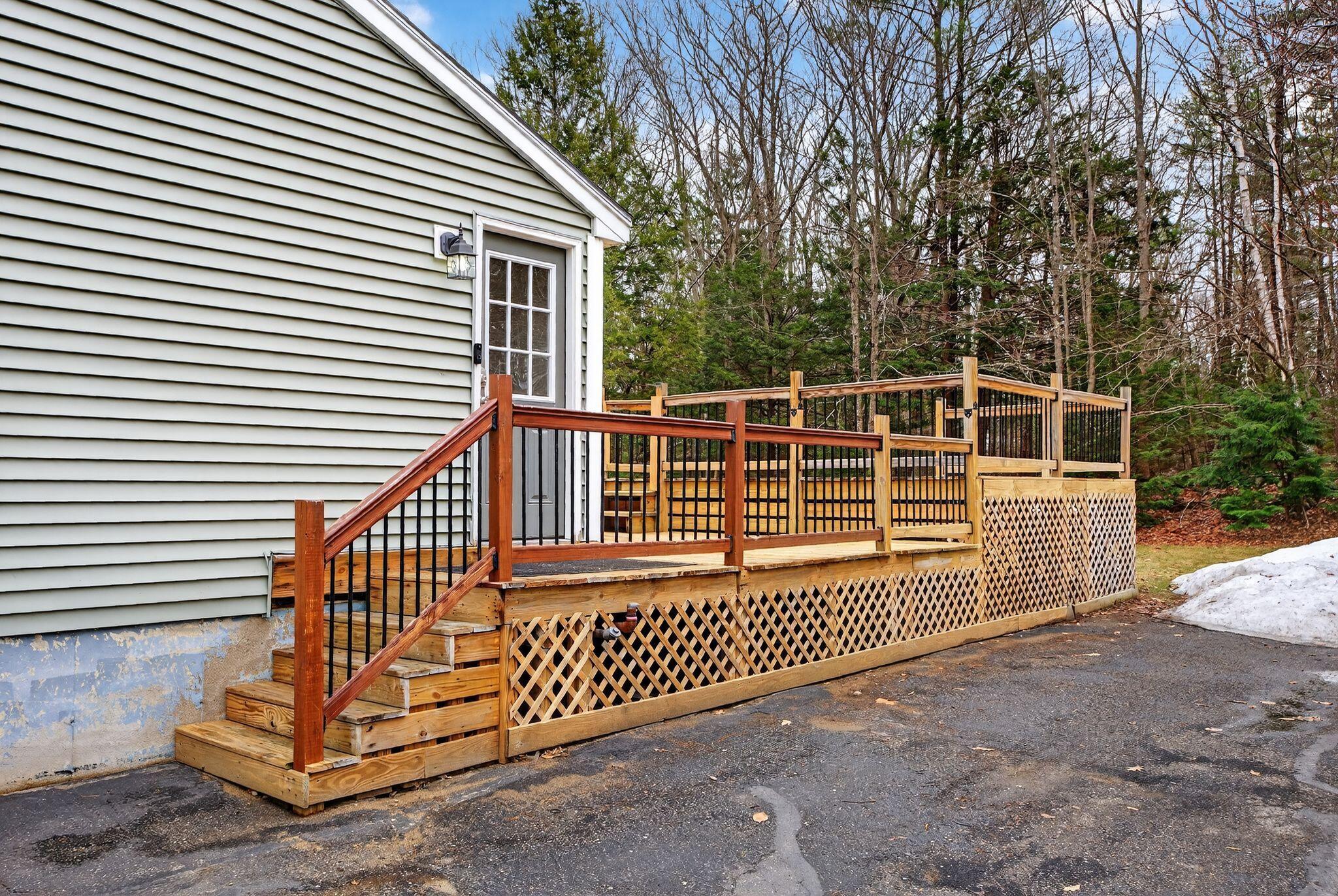 87 Sherburne Street Springvale, ME 04083 - Photo 33 of 38