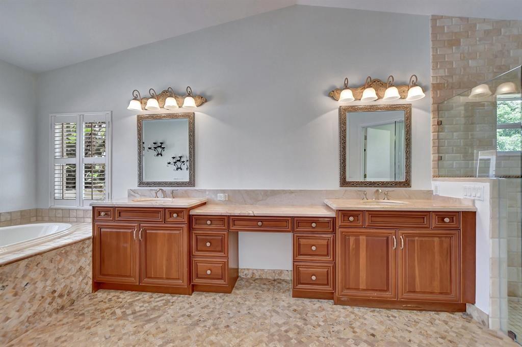 11106 Whispering Pines Lane Boca Raton, FL 33428 - Photo 19 of 64