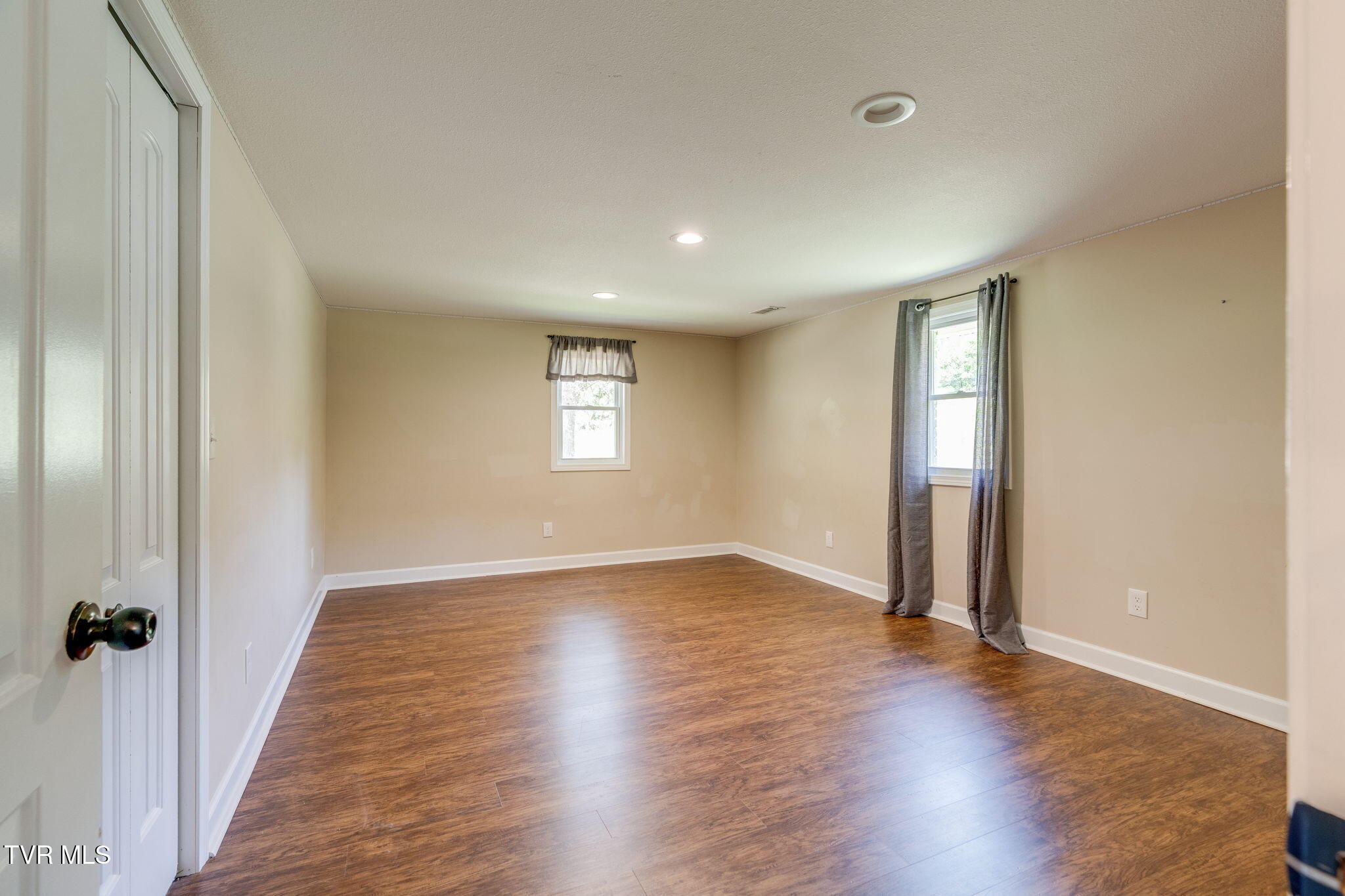 243 Judge Ben Allen Road Elizabethton, TN 37643 - Photo 31 of 58 028