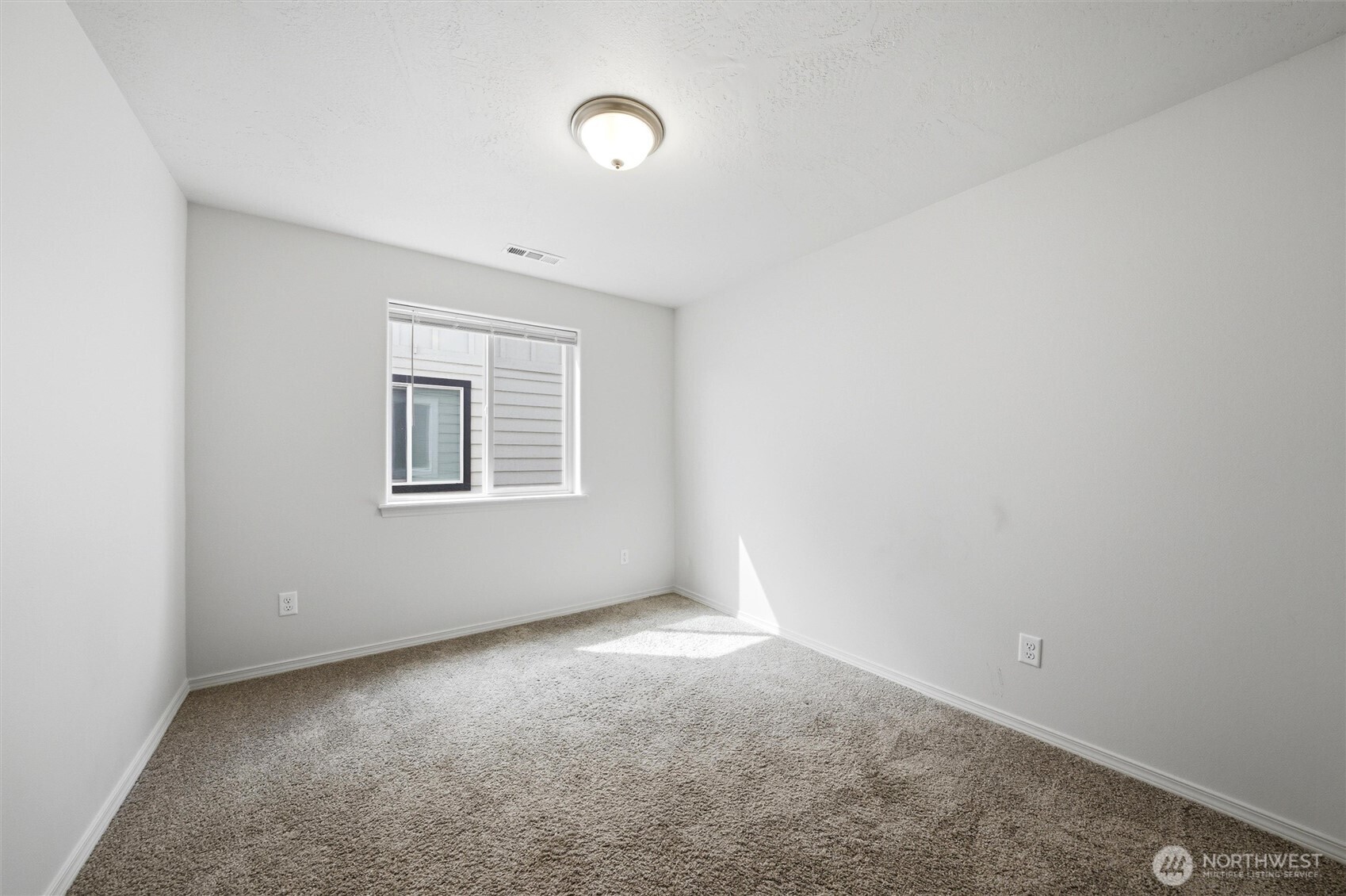1032 West Sequoia Road Moses Lake, WA 98837 - Photo 6 of 28 Gallery Image 6