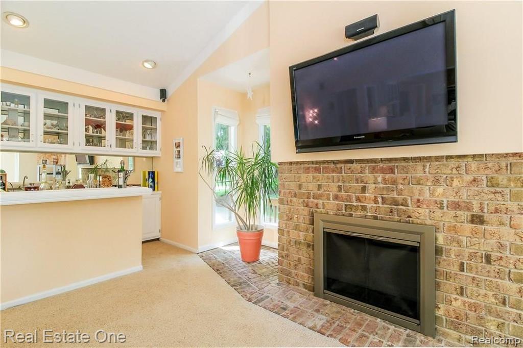 3258 Quail Ridge Circle Rochester Hills, MI 48309 - Photo 13 of 85