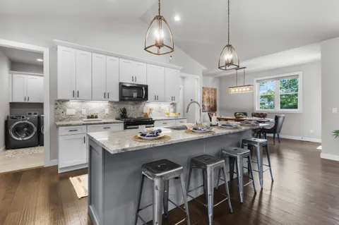 $695,000 | 816 Damascus Trail, Cottage Grove, WI 53527