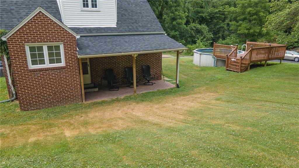 406 Park Road Midway, PA 15060 - Photo 3 of 15 Gallery Image 3