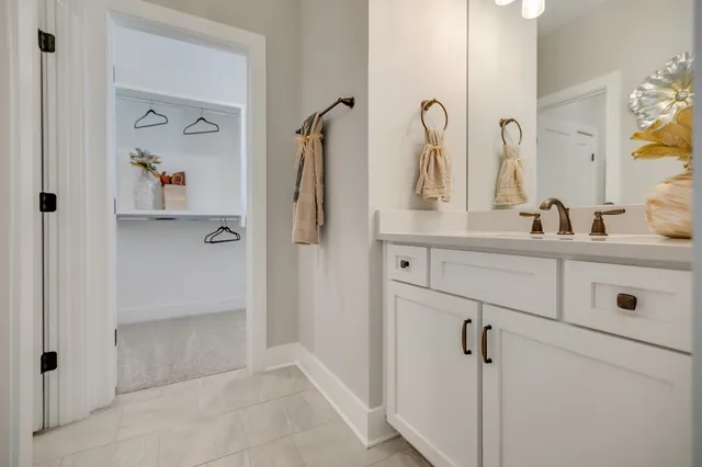 a view of a walk in closet