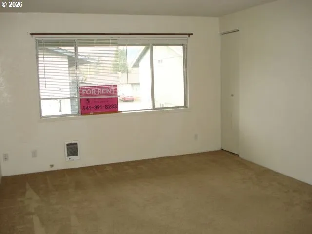 $575,000 | 3148 West Harvard Avenue, Roseburg, OR 97471