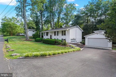 $775,000 | 1908 Dulaney Place, Annapolis, MD 21409