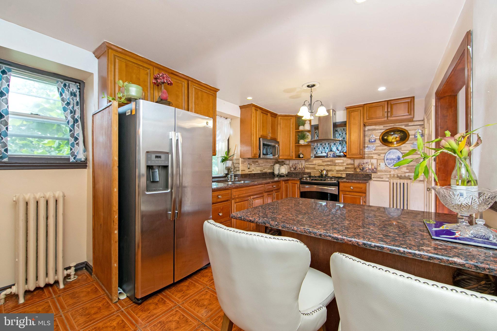 7000 Penarth Avenue Upper Darby, PA 19082 - Photo 16 of 47