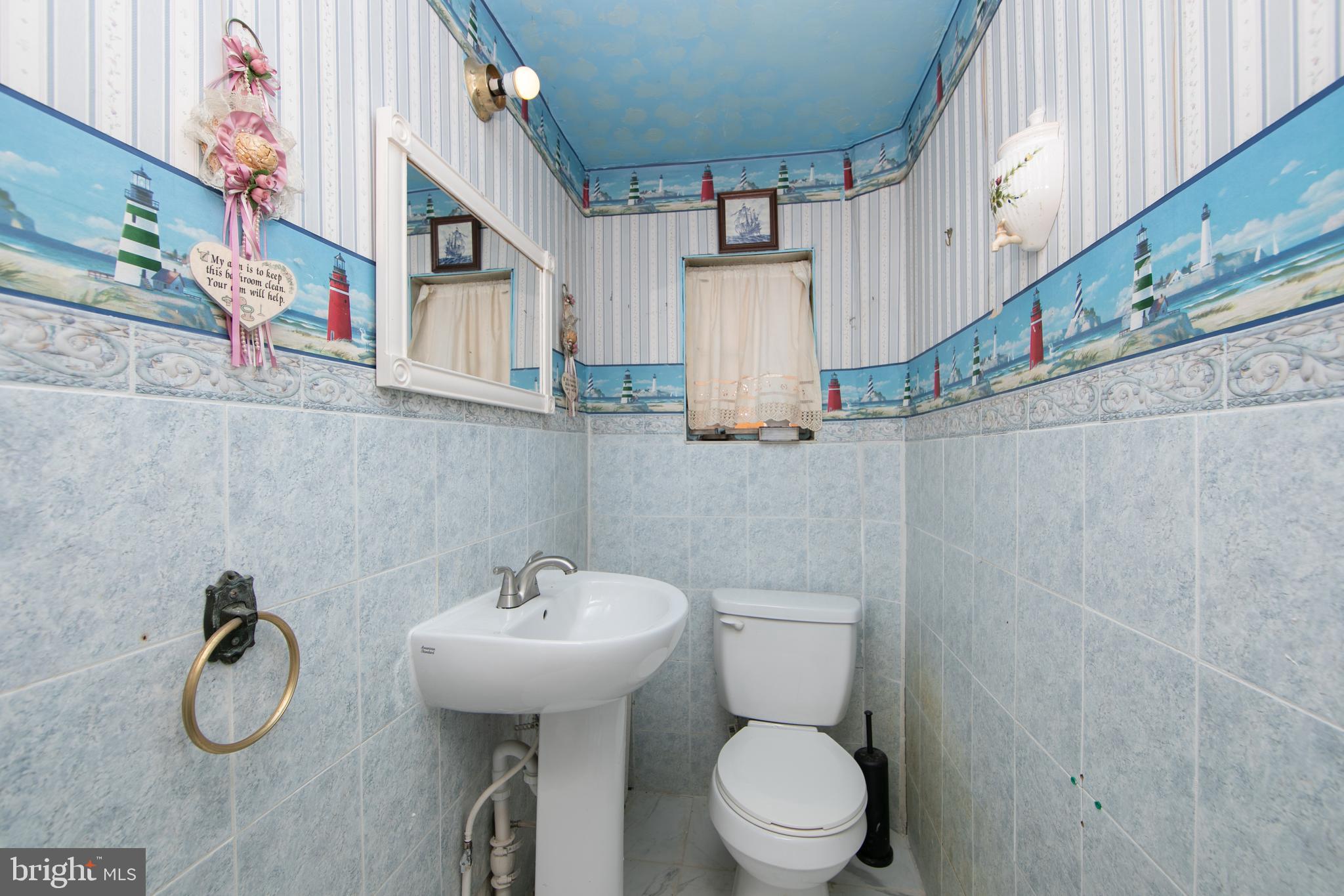 7000 Penarth Avenue Upper Darby, PA 19082 - Photo 18 of 47