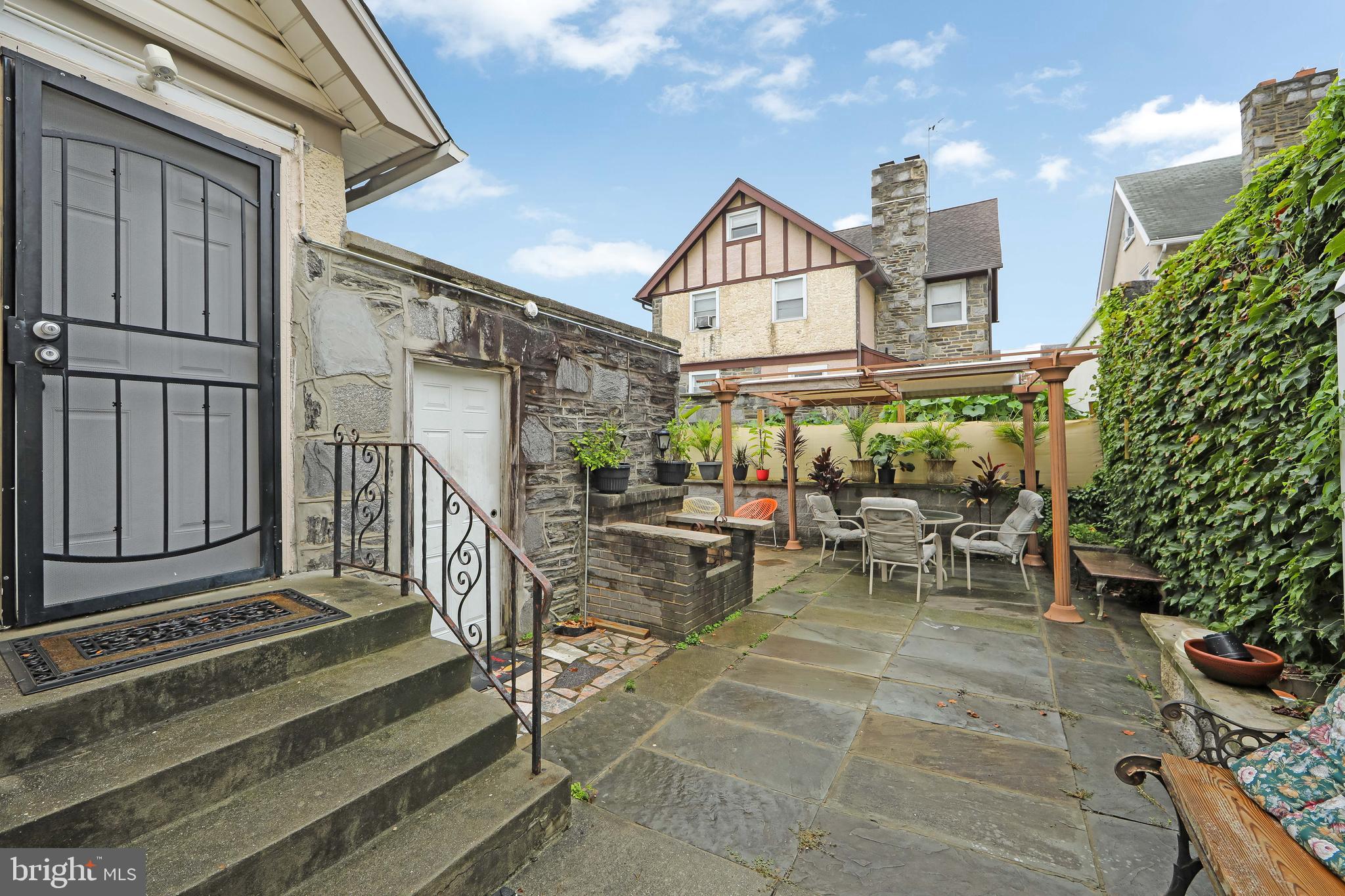 7000 Penarth Avenue Upper Darby, PA 19082 - Photo 20 of 47