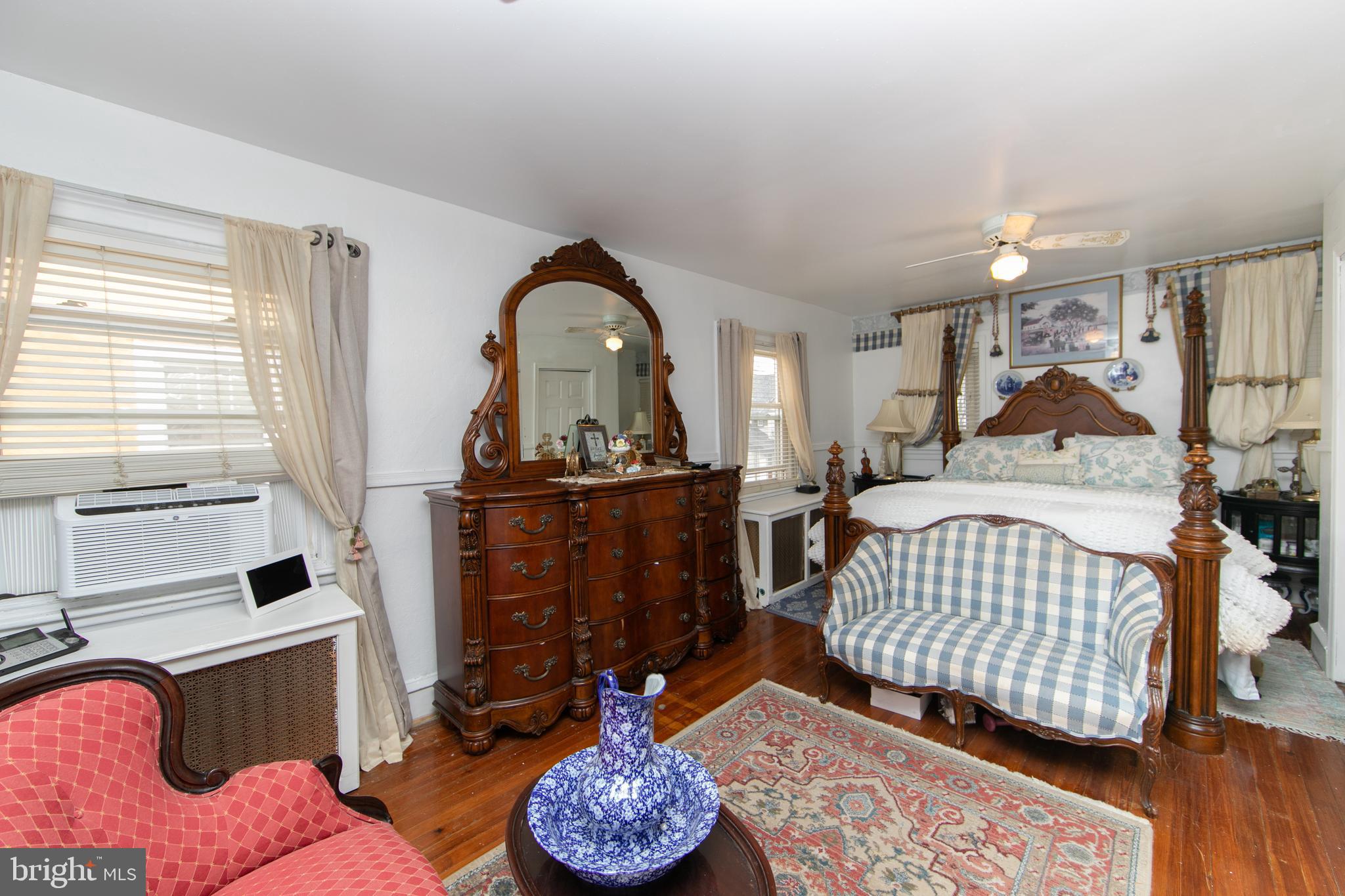 7000 Penarth Avenue Upper Darby, PA 19082 - Photo 24 of 47