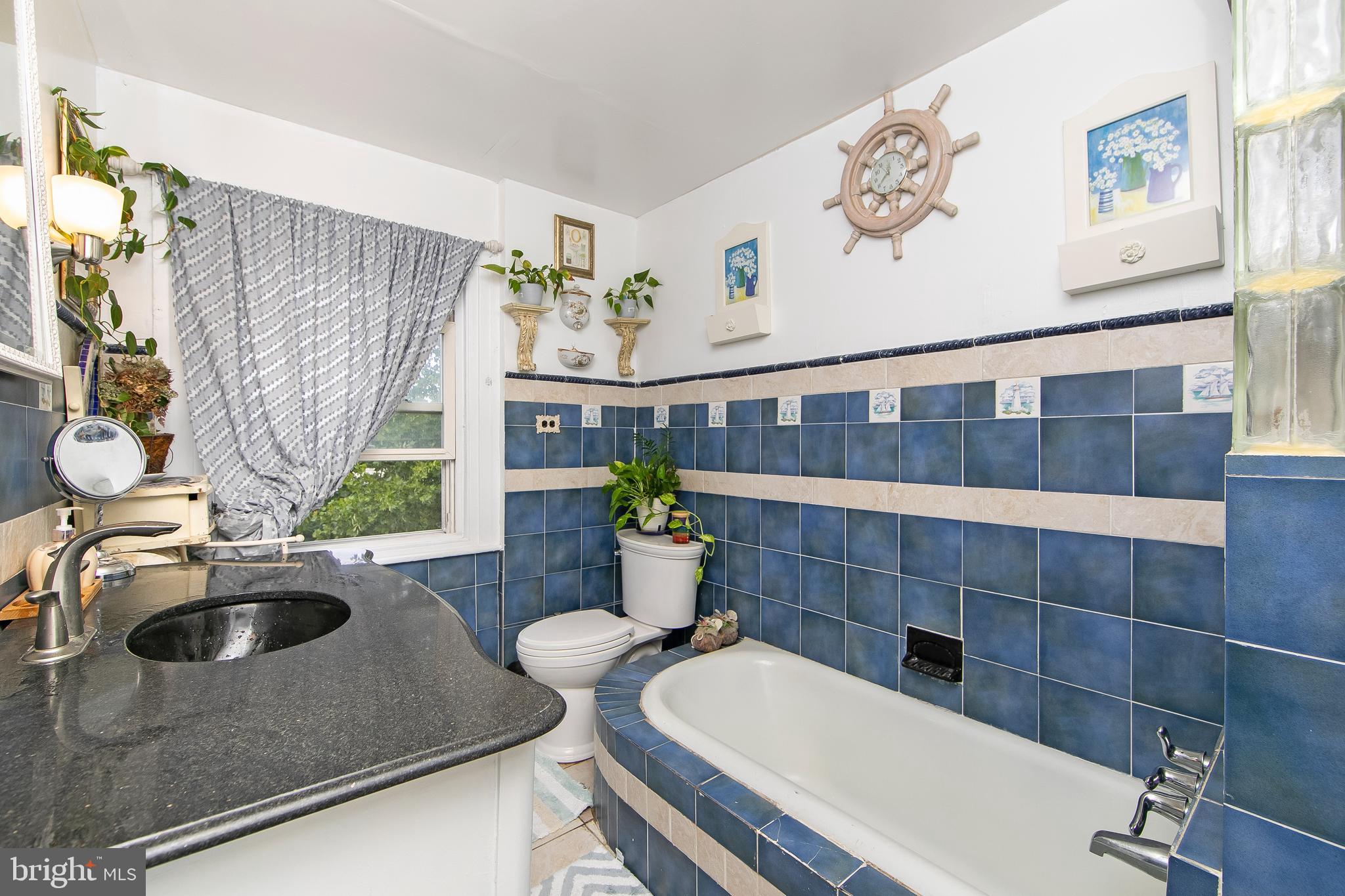 7000 Penarth Avenue Upper Darby, PA 19082 - Photo 29 of 47