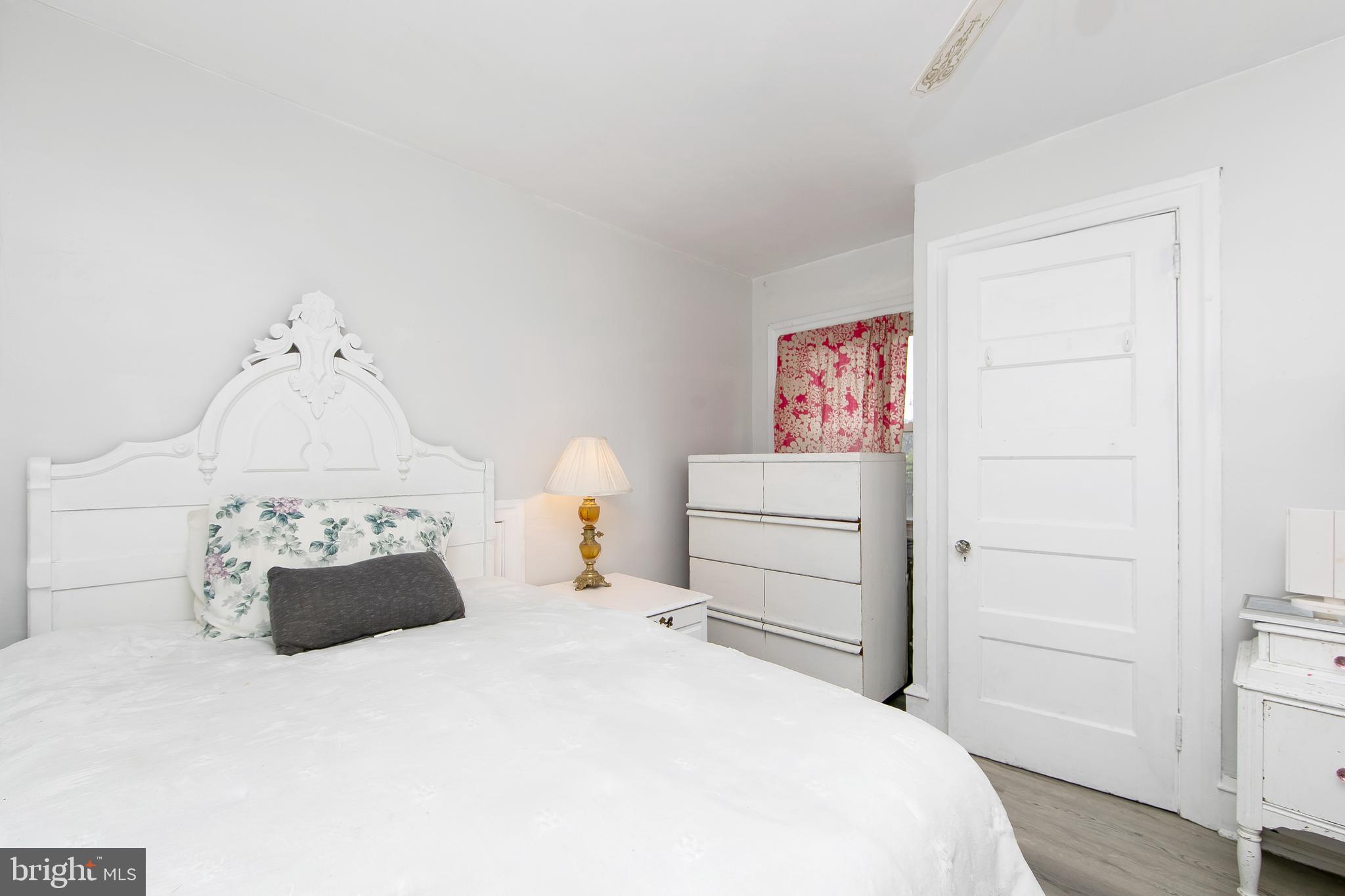 7000 Penarth Avenue Upper Darby, PA 19082 - Photo 35 of 47