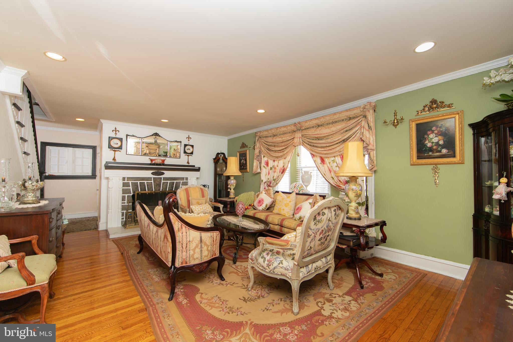 7000 Penarth Avenue Upper Darby, PA 19082 - Photo 7 of 47