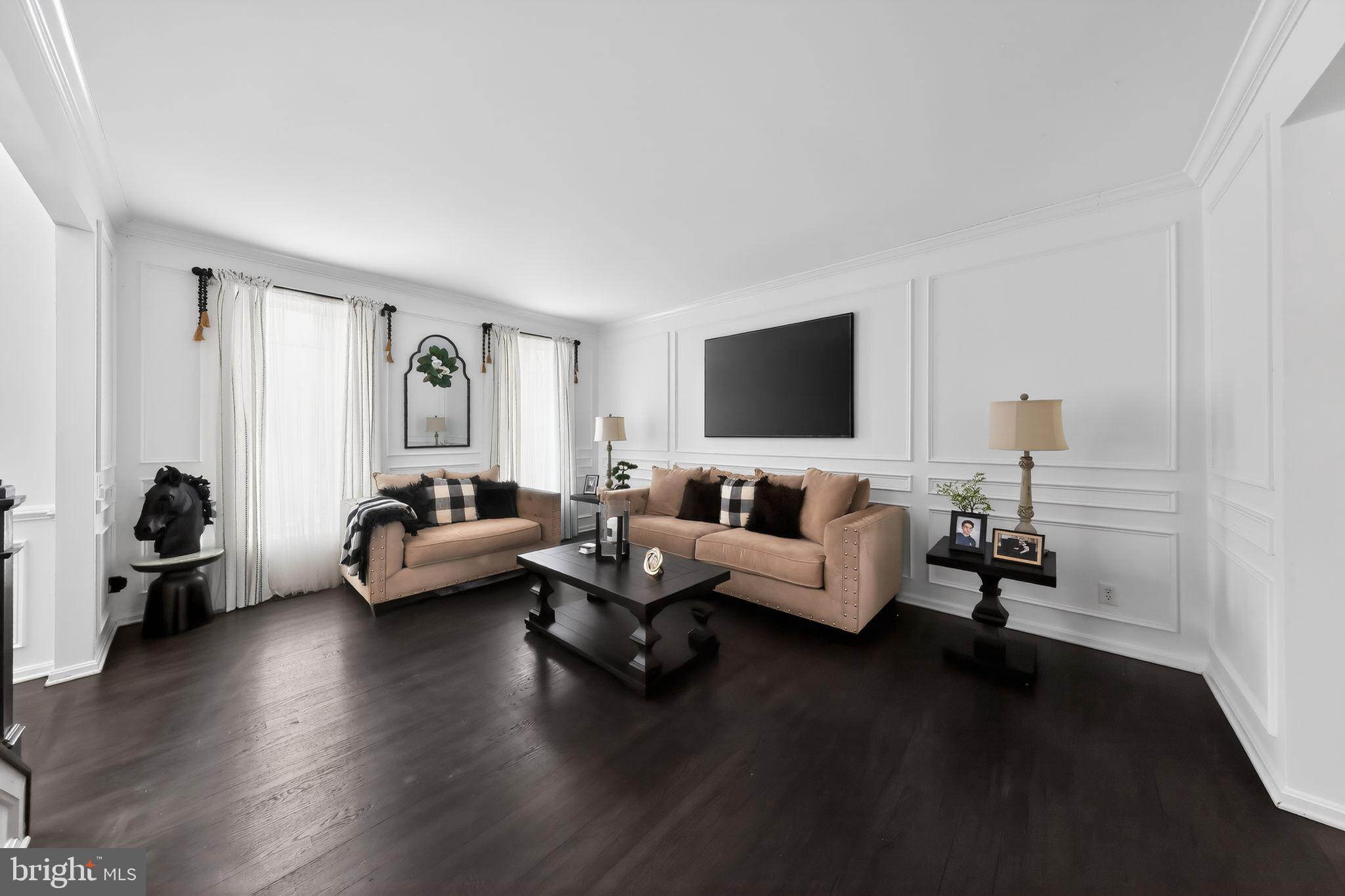 106 Coventry Lane Swedesboro, NJ 08085 - Photo 12 of 38 a living room with furniture and a wooden floor