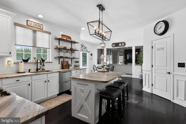 $775,000 | 106 Coventry Lane, Swedesboro, NJ 08085
