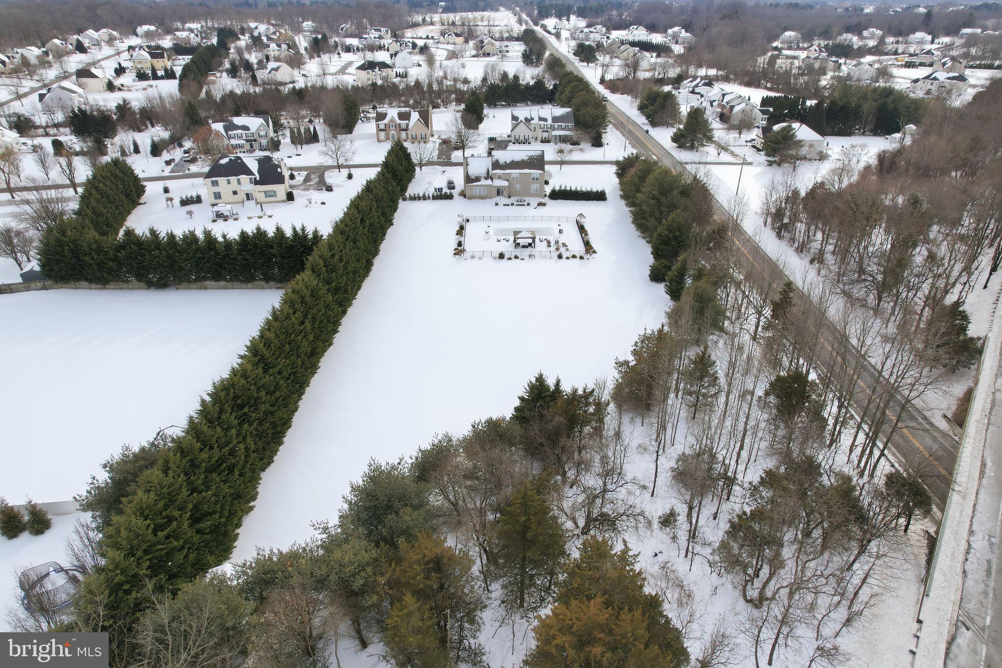 106 Coventry Lane Swedesboro, NJ 08085 - Photo 4 of 38 a view of a city