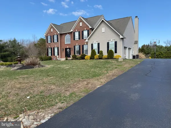 $775,000 | 106 Coventry Lane, Swedesboro, NJ 08085