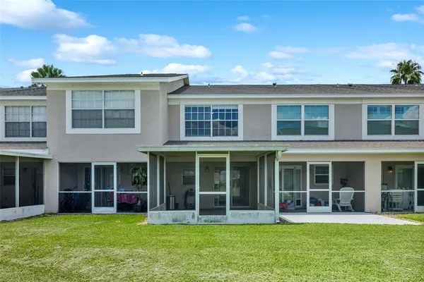 $2,050 | 632 Kensington Lake Circle, Unit 632, Brandon, FL 33511