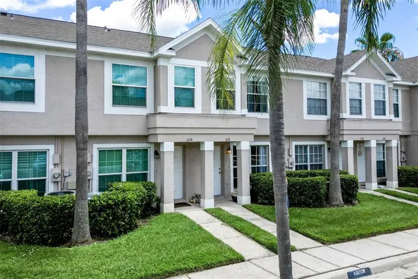 $2,050 | 632 Kensington Lake Circle, Unit 632, Brandon, FL 33511