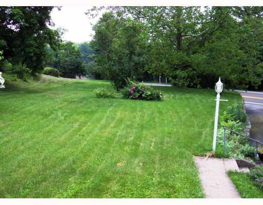 829 Hamil Road Penn Hills, PA 15147 - Photo 14 of 18 Exterior Front. Front yard