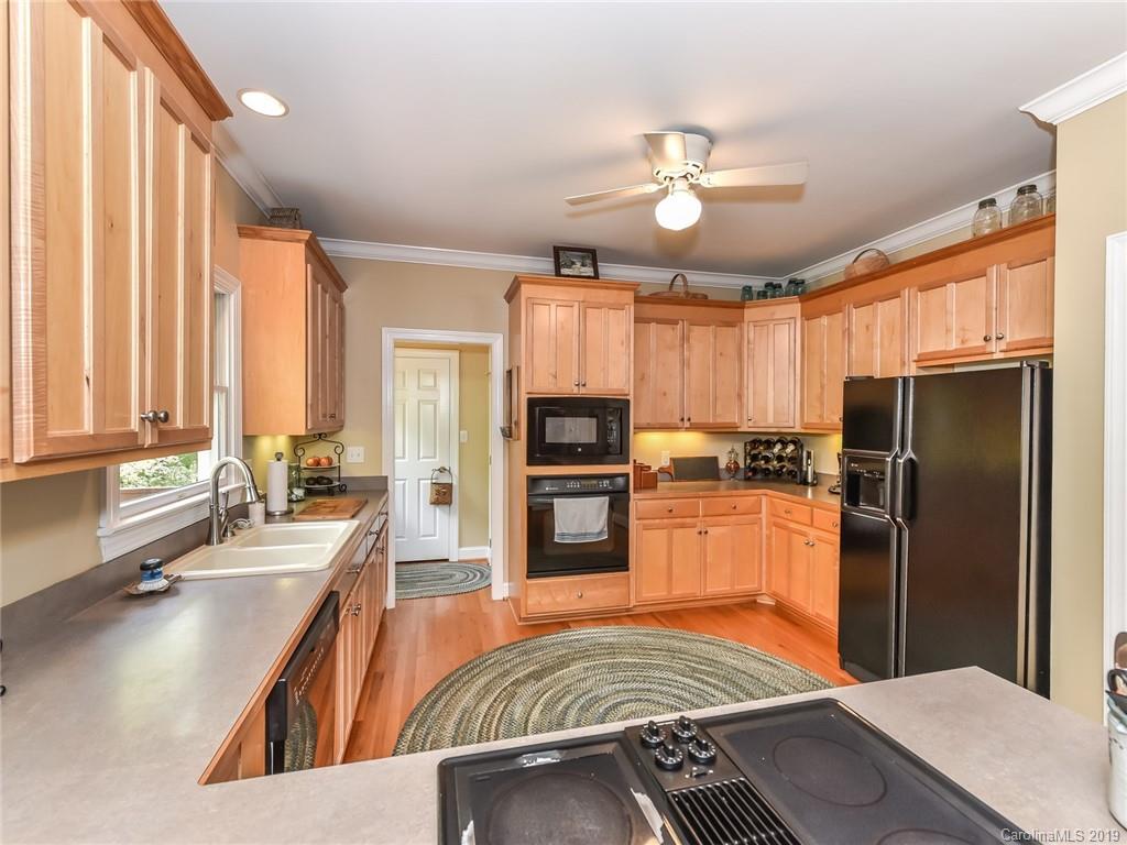 14729 Autumncrest Road Huntersville, NC 28078 - Photo 13 of 45 Gallery Image 13