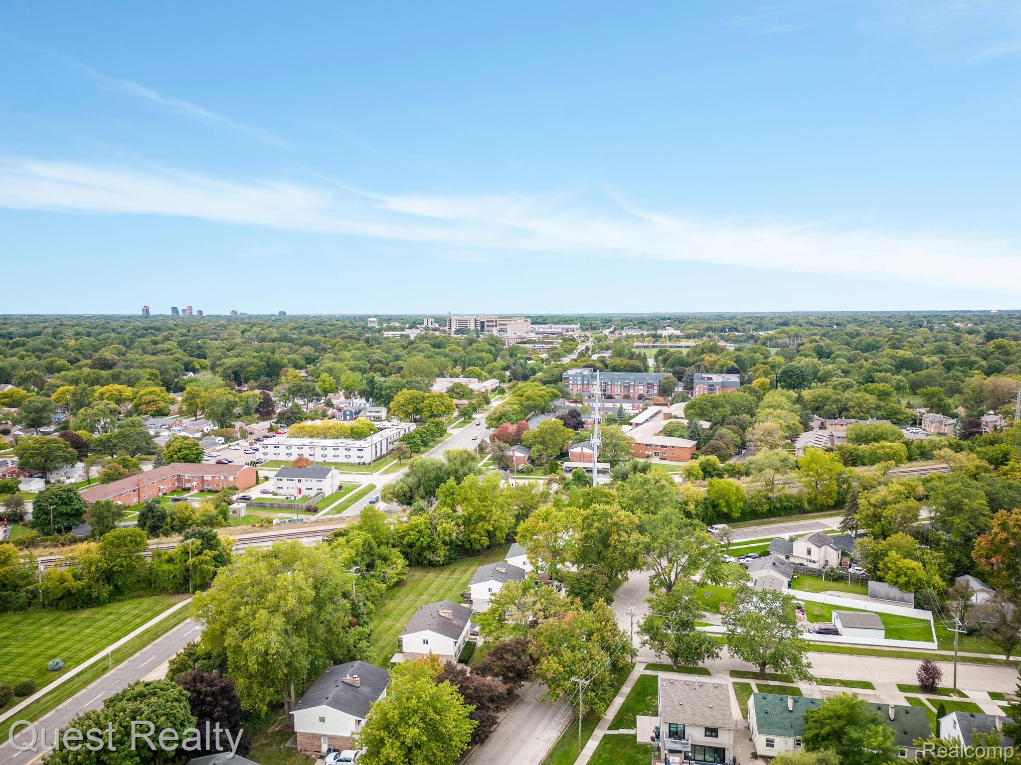 3403 Durham Road Royal Oak, MI 48073 - Photo 7 of 31 Gallery Image 7