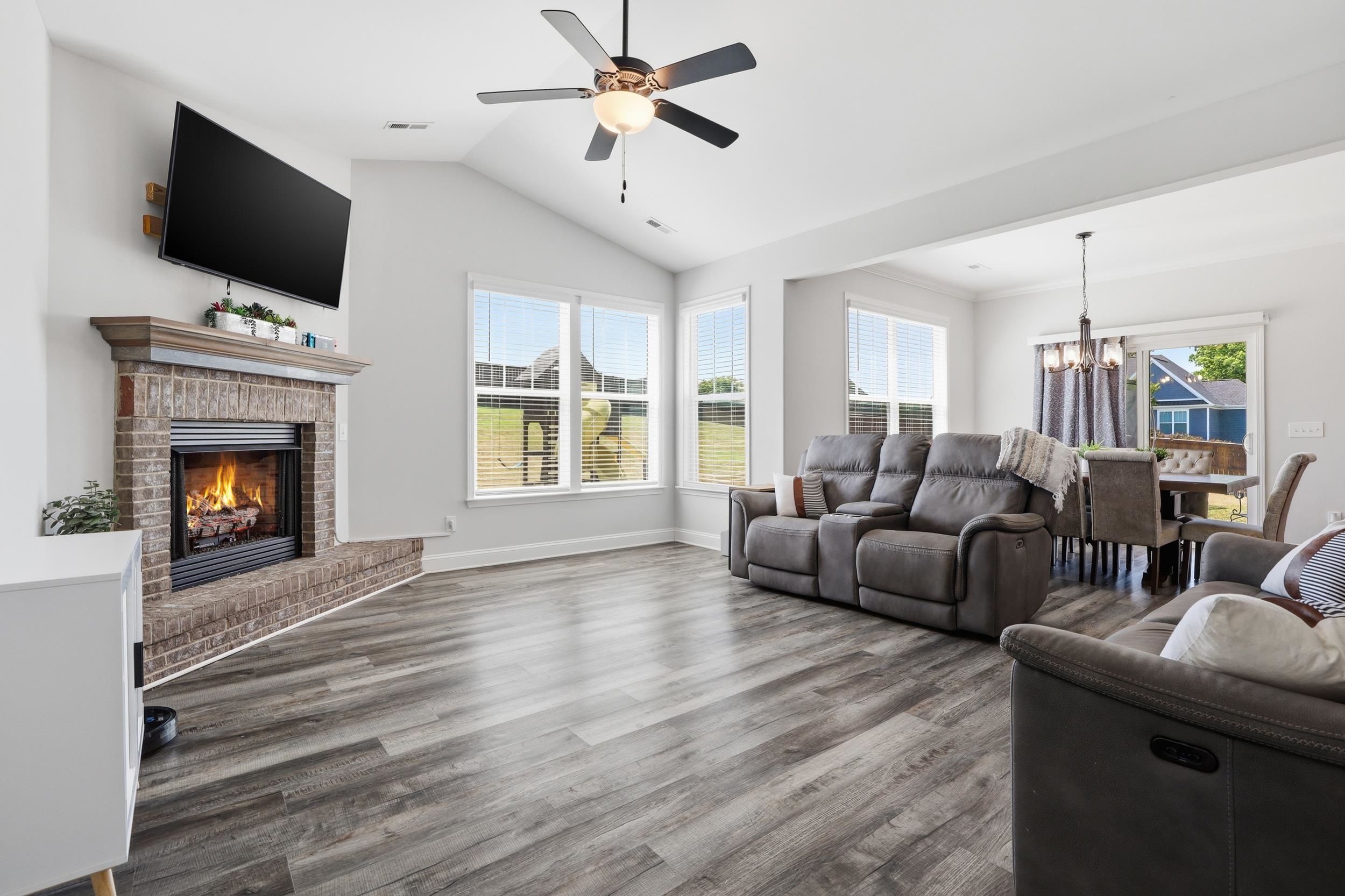 204 Claridge Way Greer, SC 29651 - Photo 7 of 37