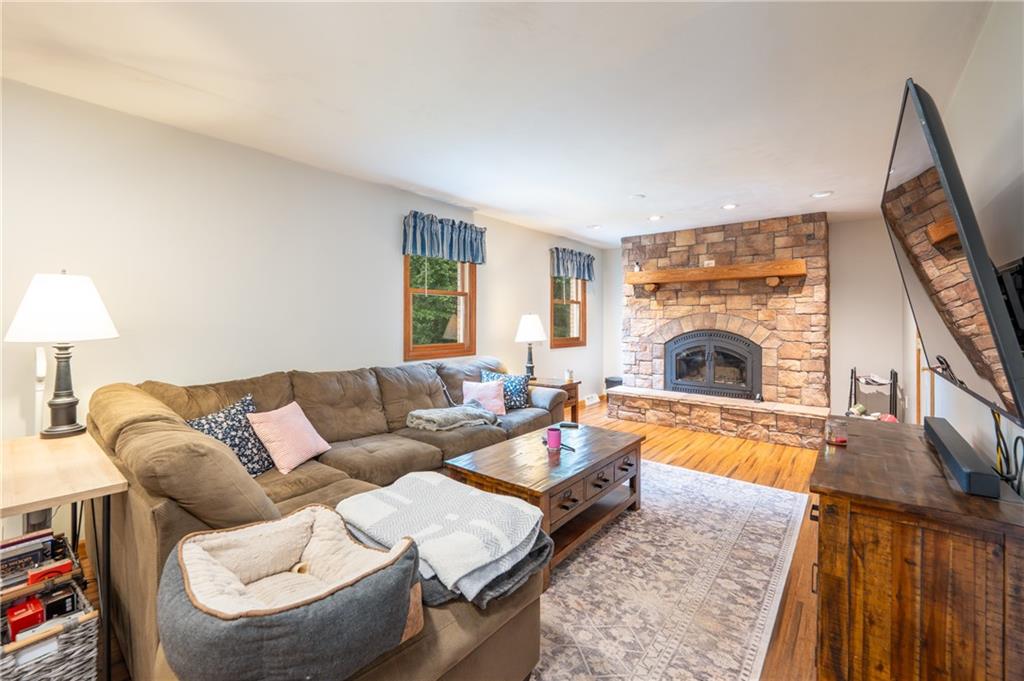 121 Johnson Road Greensburg, PA 15601 - Photo 10 of 48 Gallery Image 10
