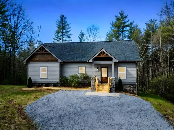 $518,500 | 325 River Mountain Road, Murphy, NC 28906