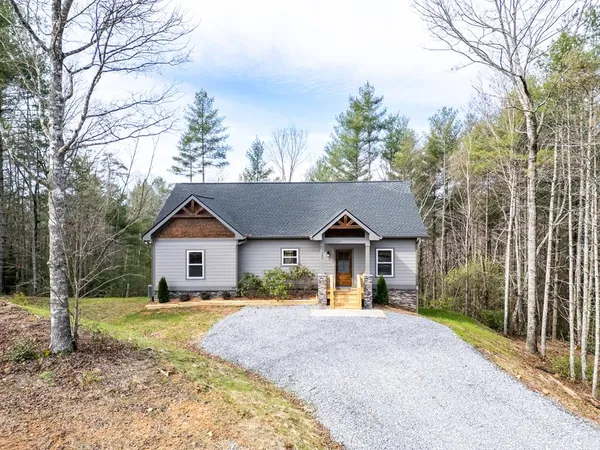$518,500 | 325 River Mountain Road, Murphy, NC 28906