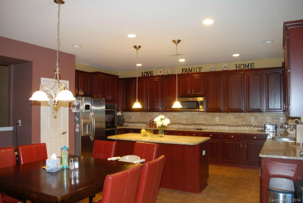 508 Buttercup Way Fort Mill, SC 29715 - Photo 4 of 21 Gallery Image 4