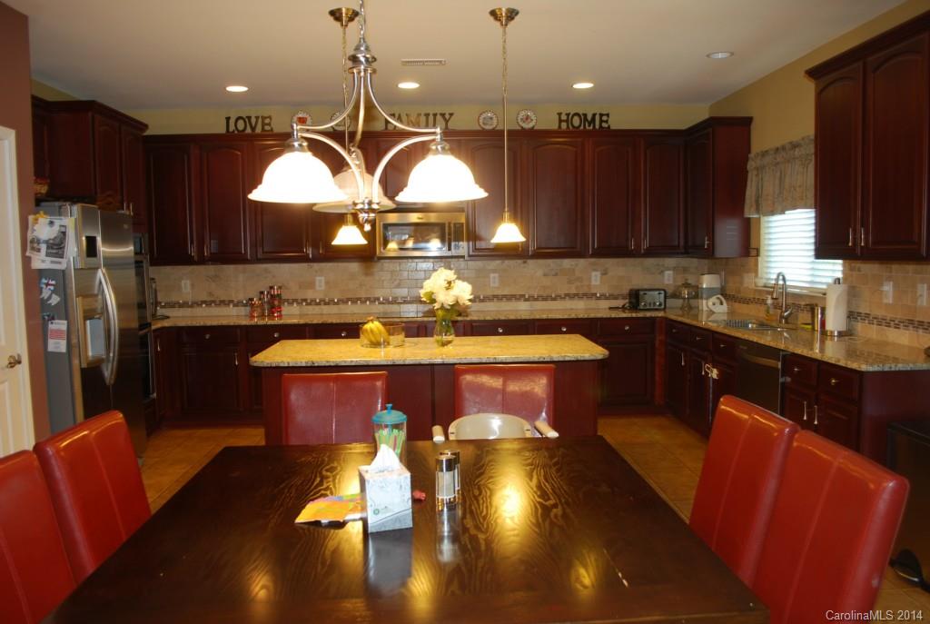 508 Buttercup Way Fort Mill, SC 29715 - Photo 5 of 21 Gallery Image 5