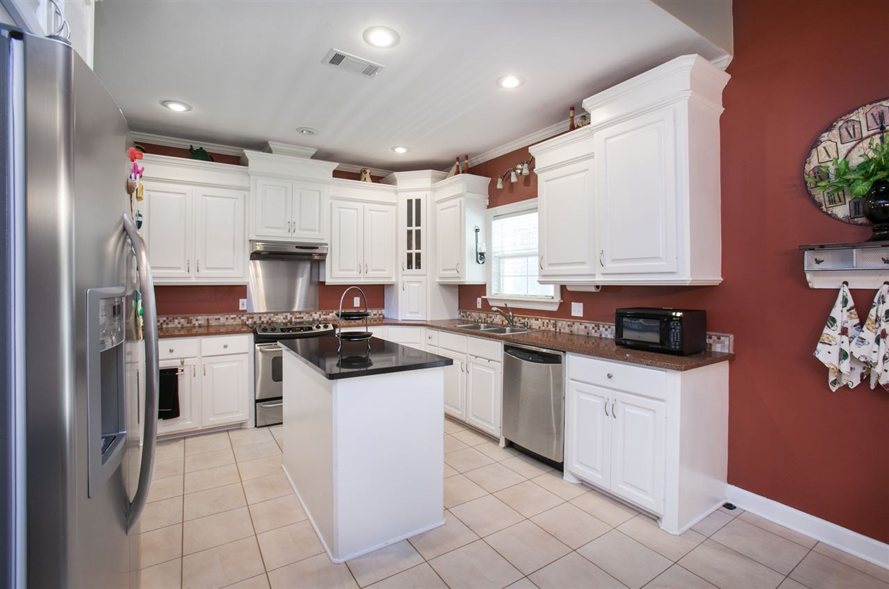 182 F 12 Oaks Road, Unit 182F Canton, MS 39046 - Photo 15 of 50 Photo 15