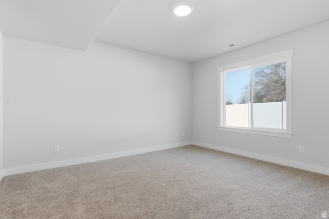 677 East 800 S Street Springville, UT 84663 - Photo 11 of 35 Unfurnished room featuring light carpet