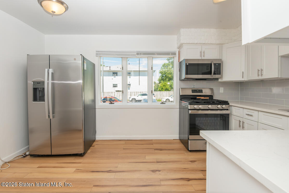 120 Birch Road Staten Island, NY 10303 - Photo 3 of 19 A-13