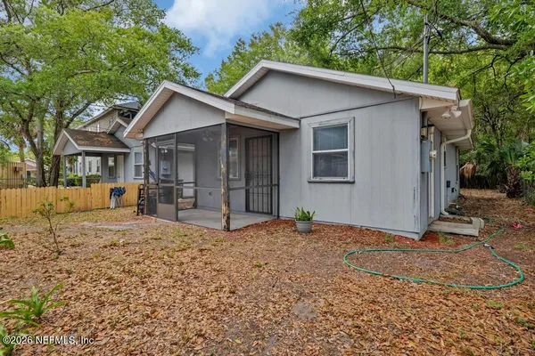 $950 | 850 Spearing Street, Jacksonville, FL 32206