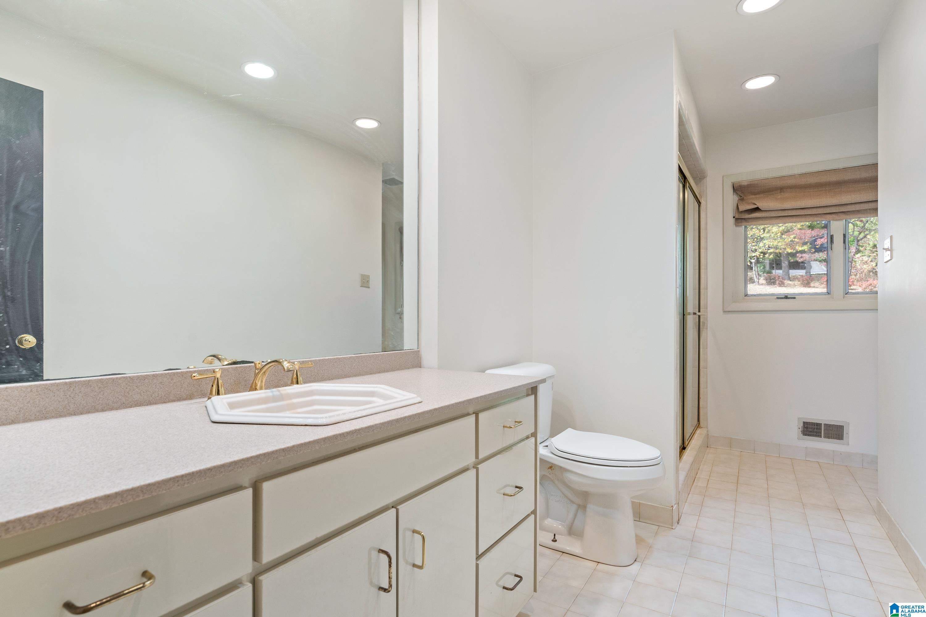 3317 North Woodridge Road Birmingham, AL 35223 - Photo 23 of 26