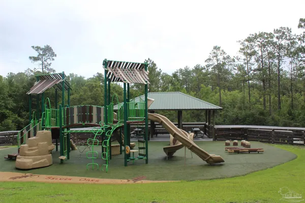 $1,100,000 | 5870 Saratoga Drive, Crestview, FL 32536