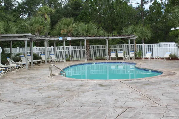 $1,100,000 | 5870 Saratoga Drive, Crestview, FL 32536